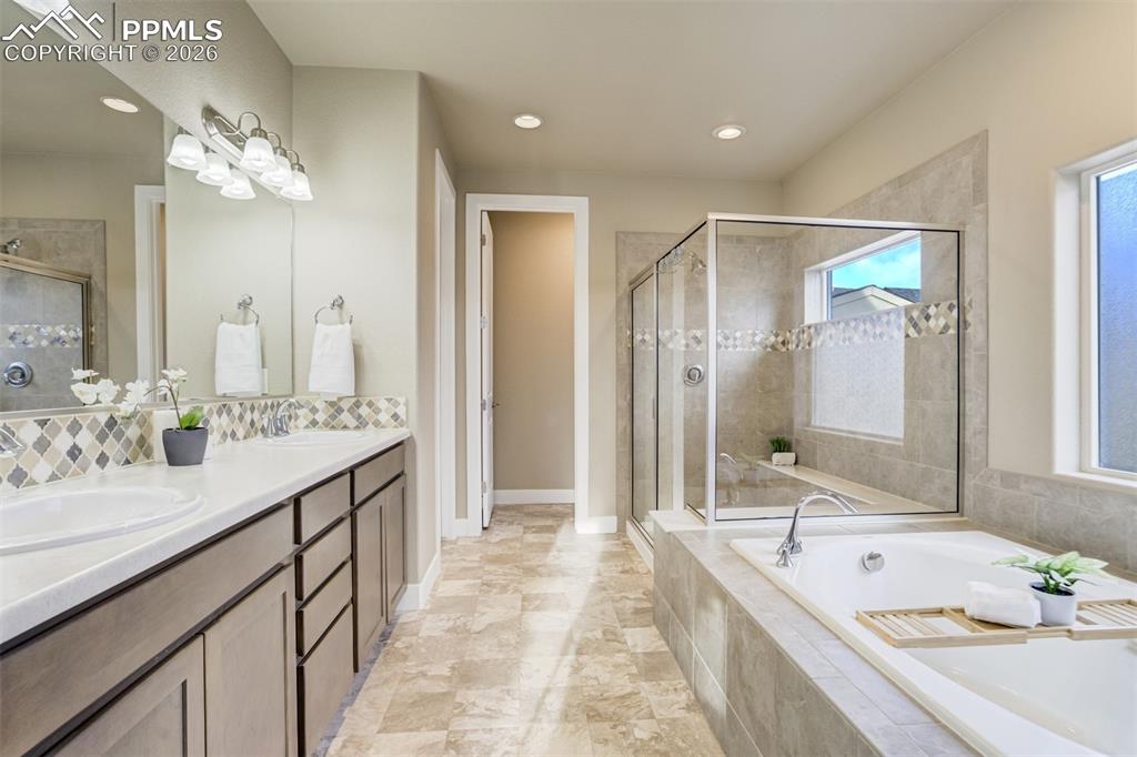 Space to spread out all your products like the self-care professional you are.