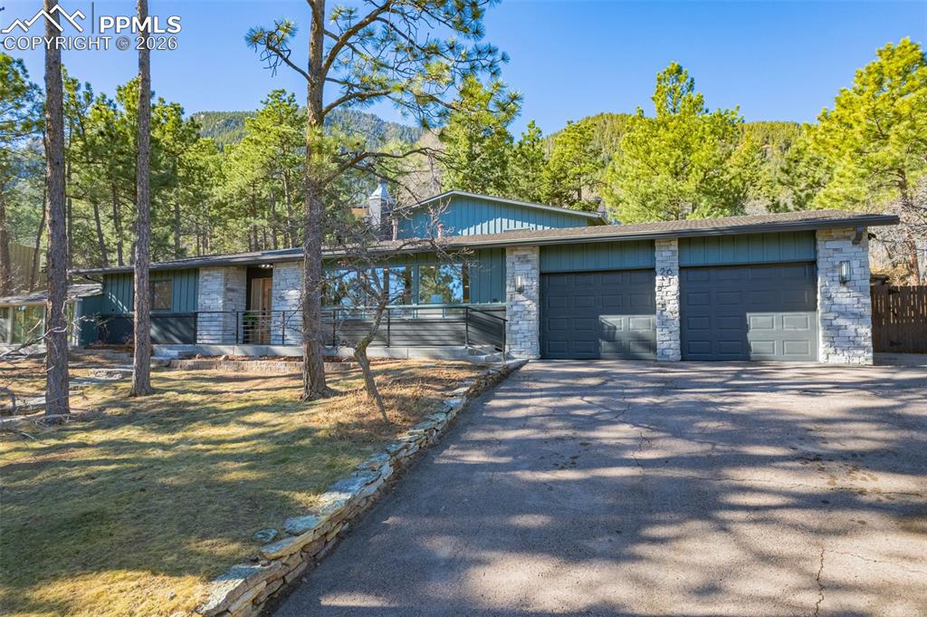 26 Leaming Road photo 2