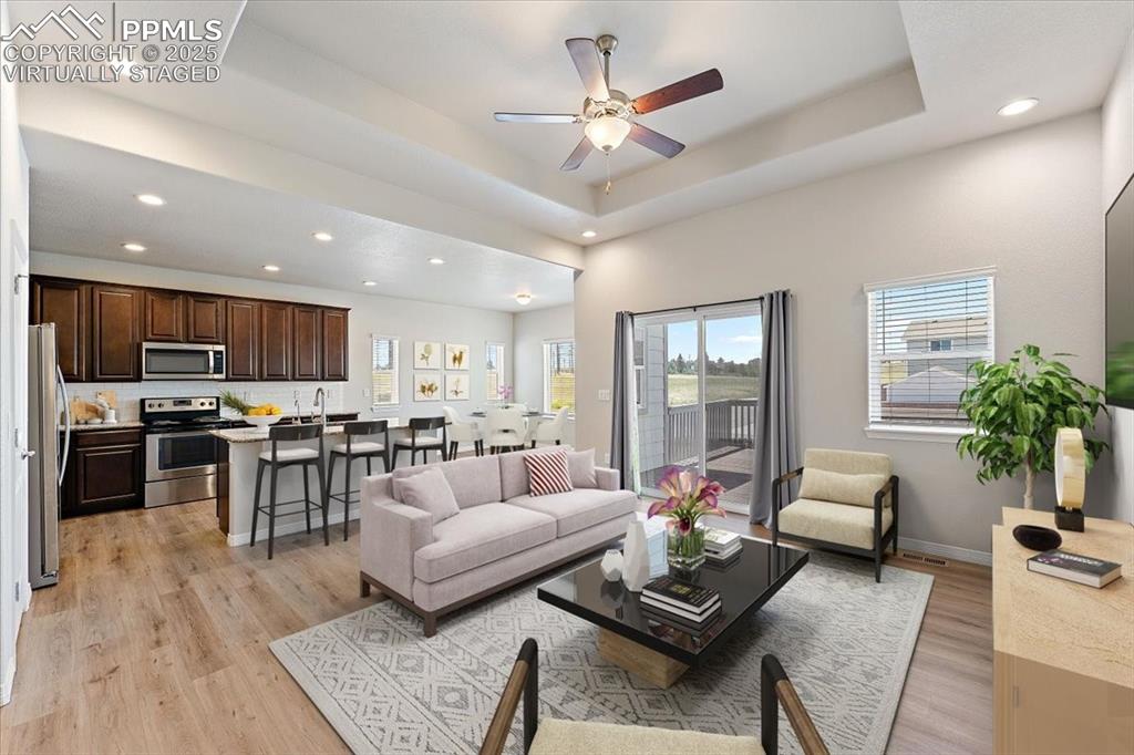 6886 Volga Drive photo 3