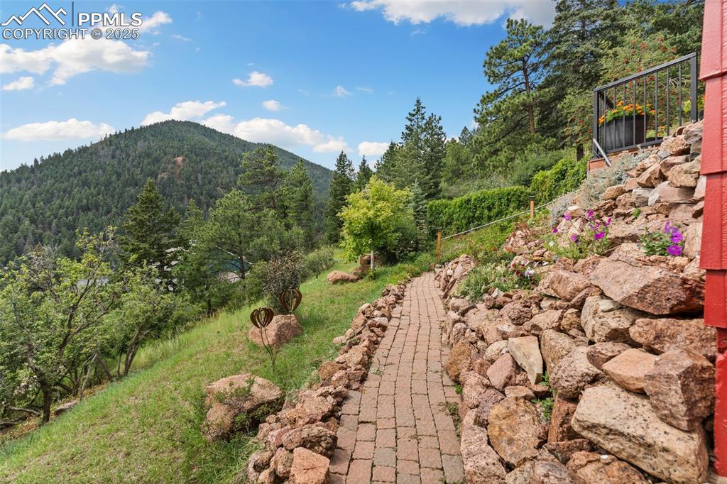 Stone Paver Walkway!