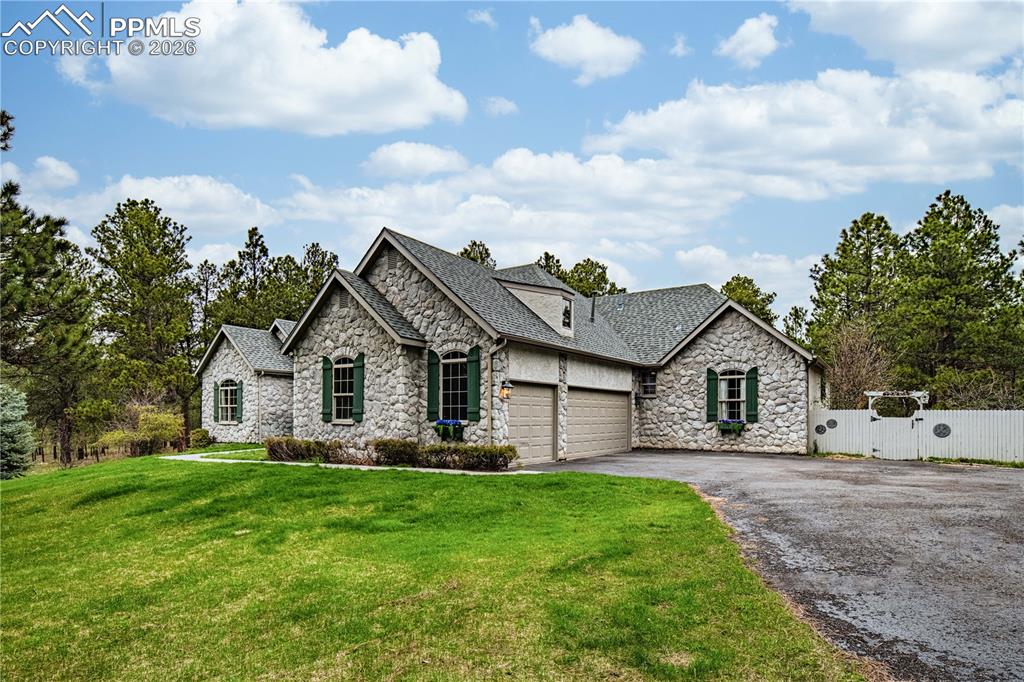 8360 Wranglers Way photo 2