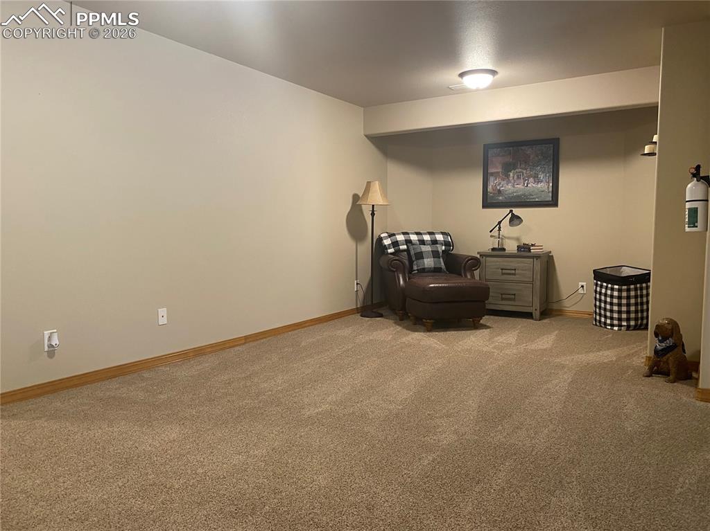 This space would be a great library/reading area