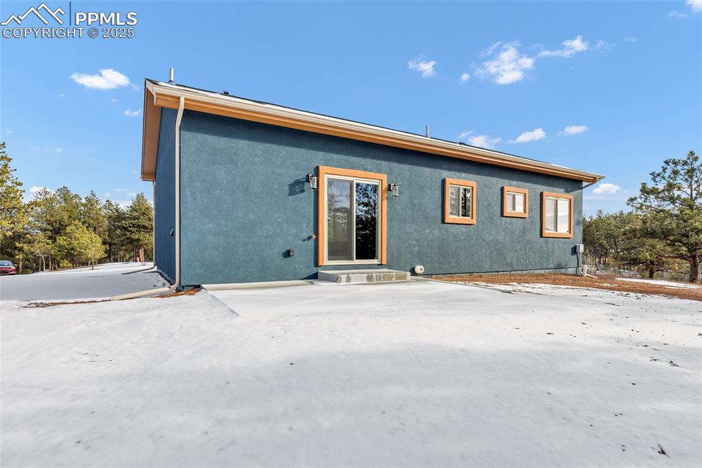 2627 Pikes Peak Drive