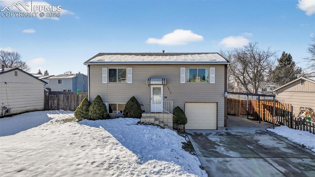 5015 Ivor Drive photo 2