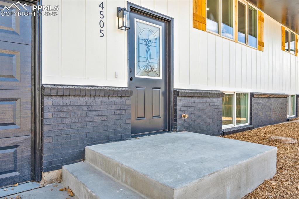 4505 S Anjelina Circle photo 2