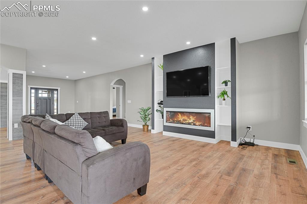 12 foot Electric Fireplace