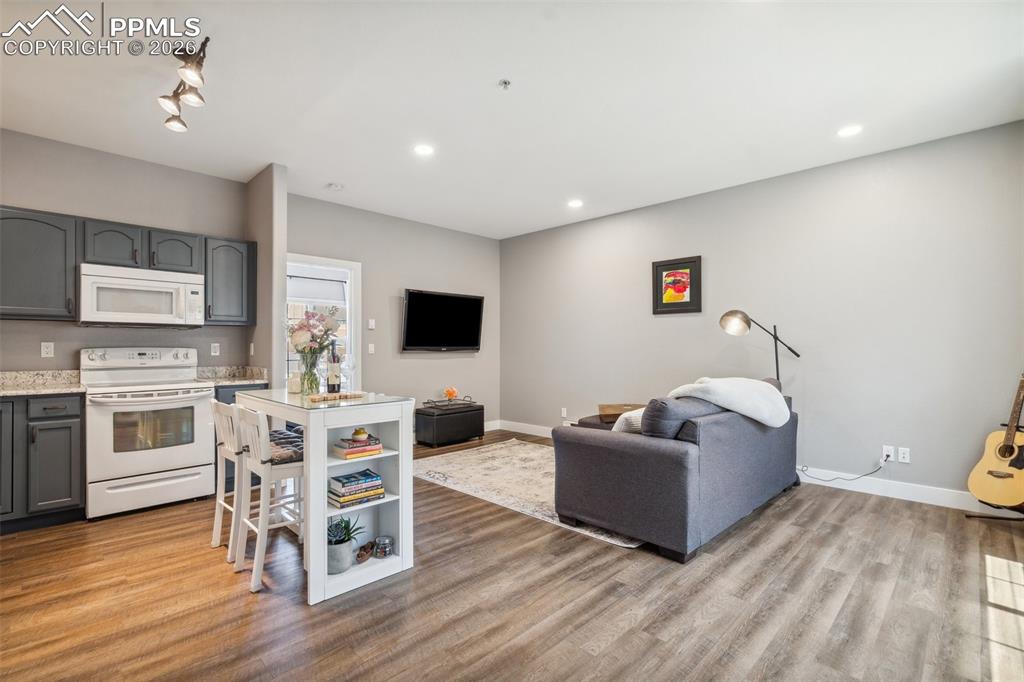 Apartment Above Garage