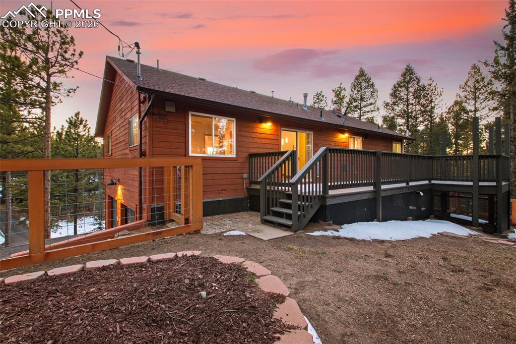 Expansive Woodland Deck Retreat