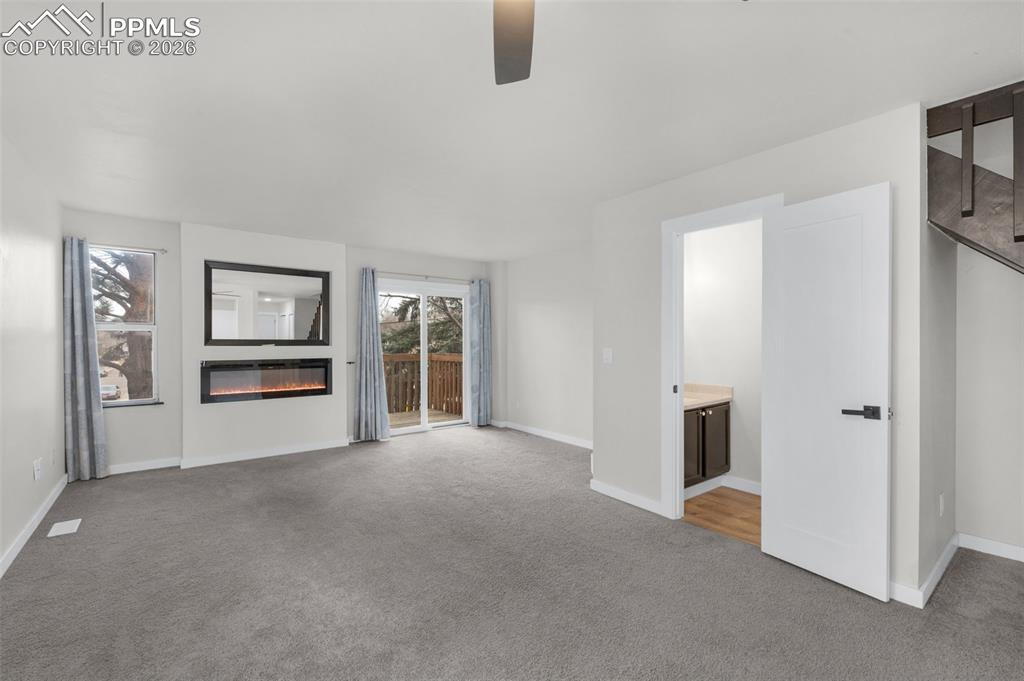 Open And Bright Great Room Area