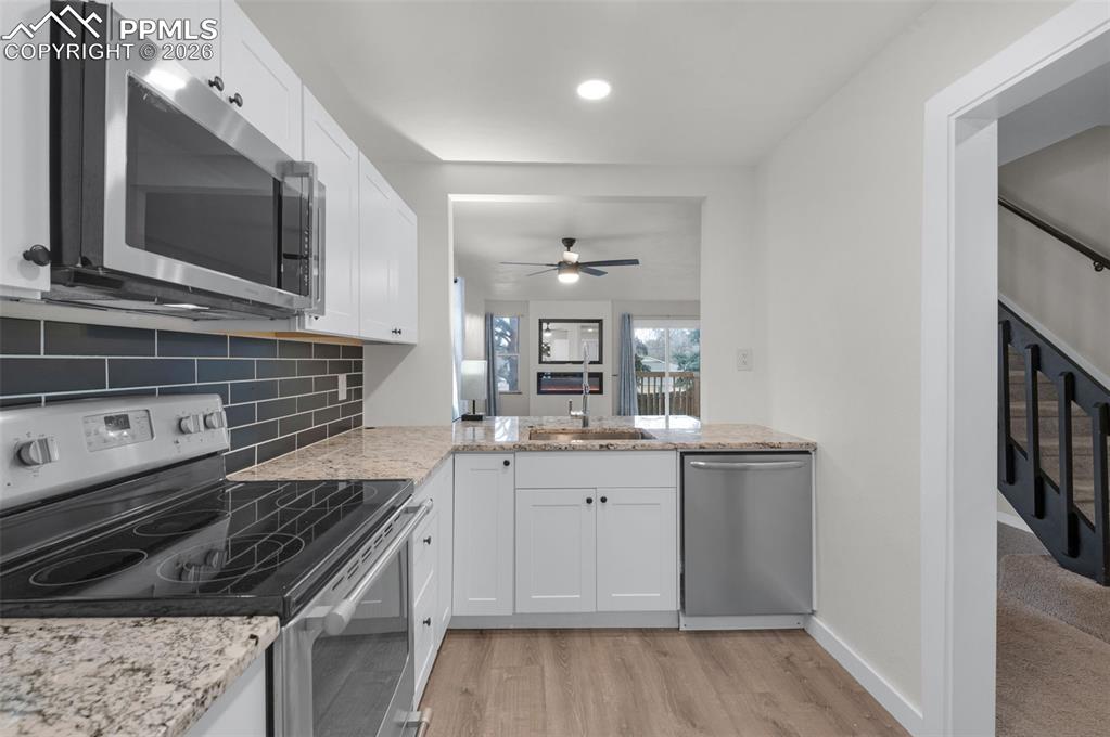 532 Shady Crest Circle photo 2