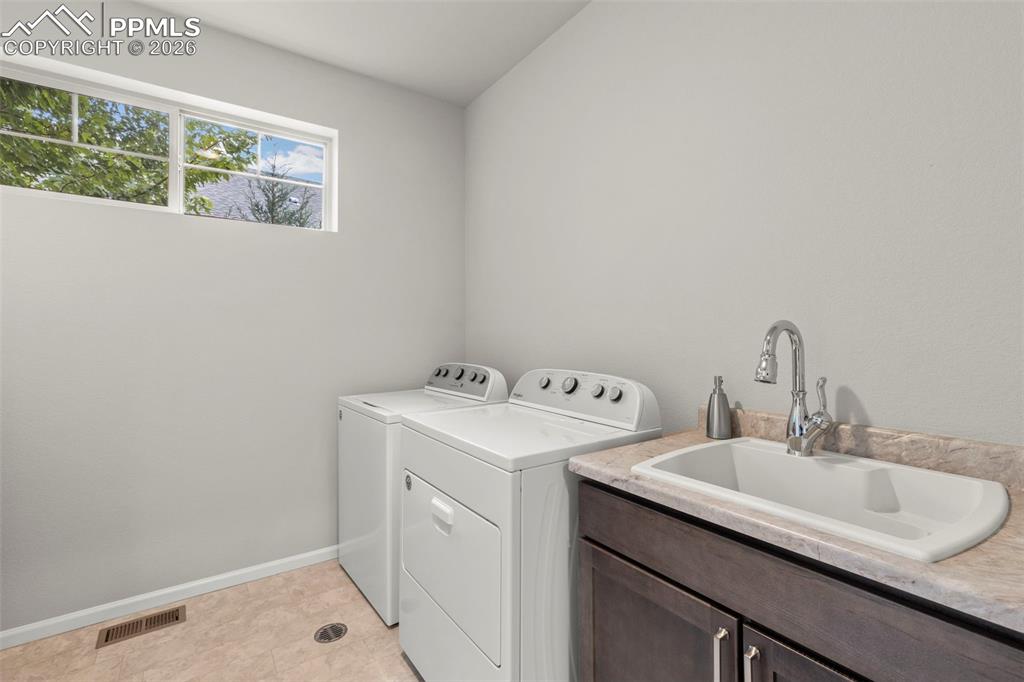 6712 Golden Briar Lane