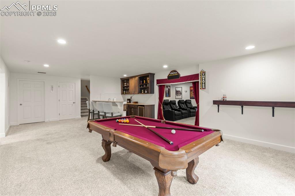 6712 Golden Briar Lane