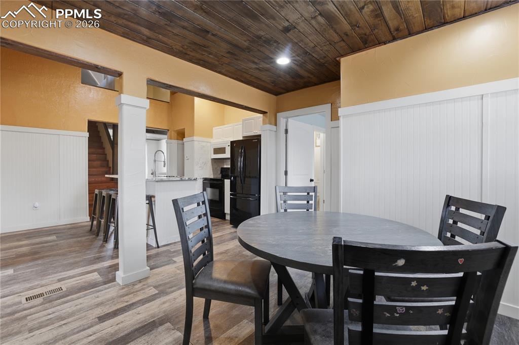 3306 W Colorado Avenue