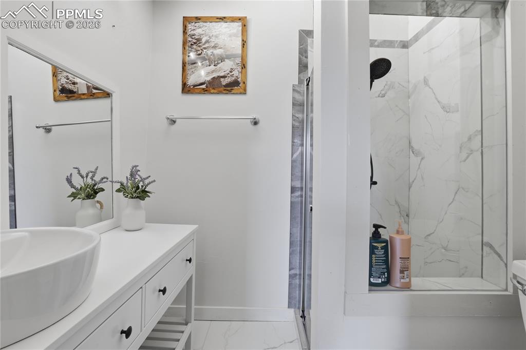 3306 W Colorado Avenue