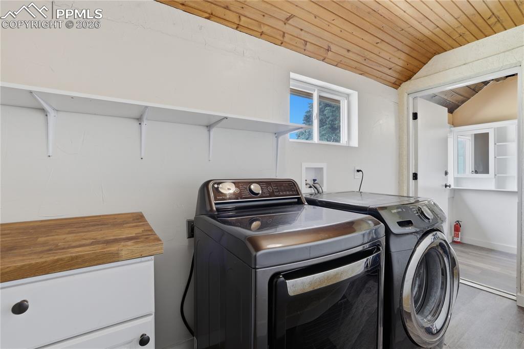 3306 W Colorado Avenue