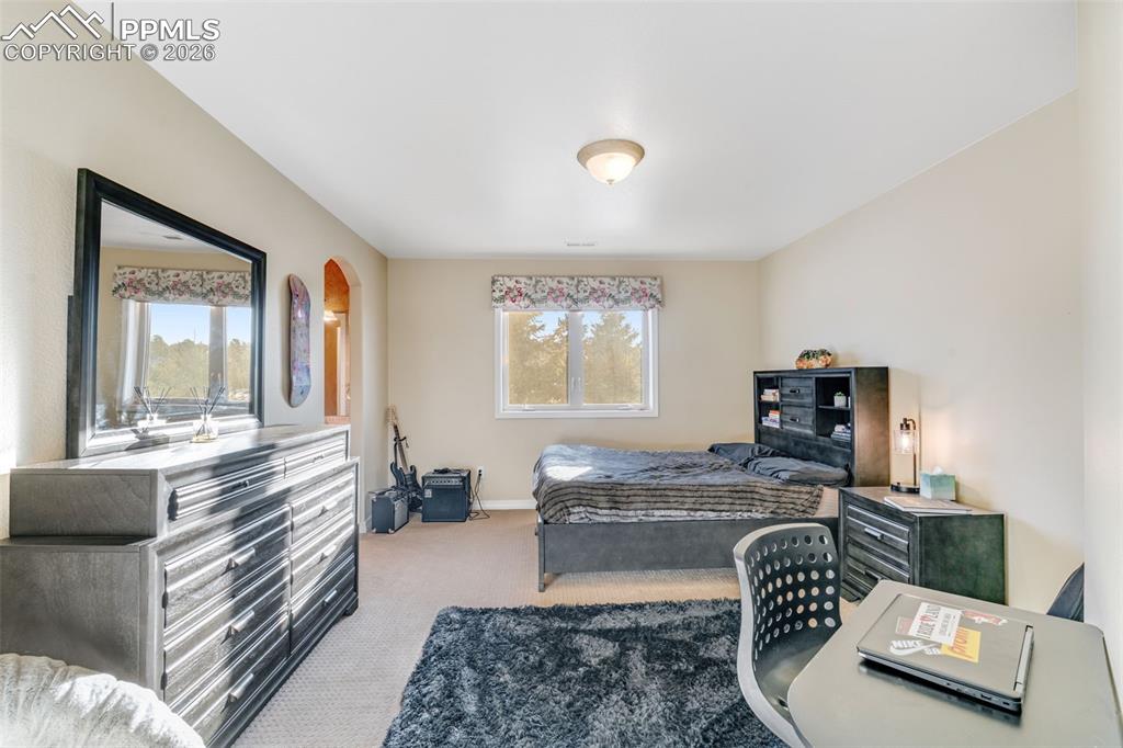 Upper Bedroom 2 w/J&J Bath