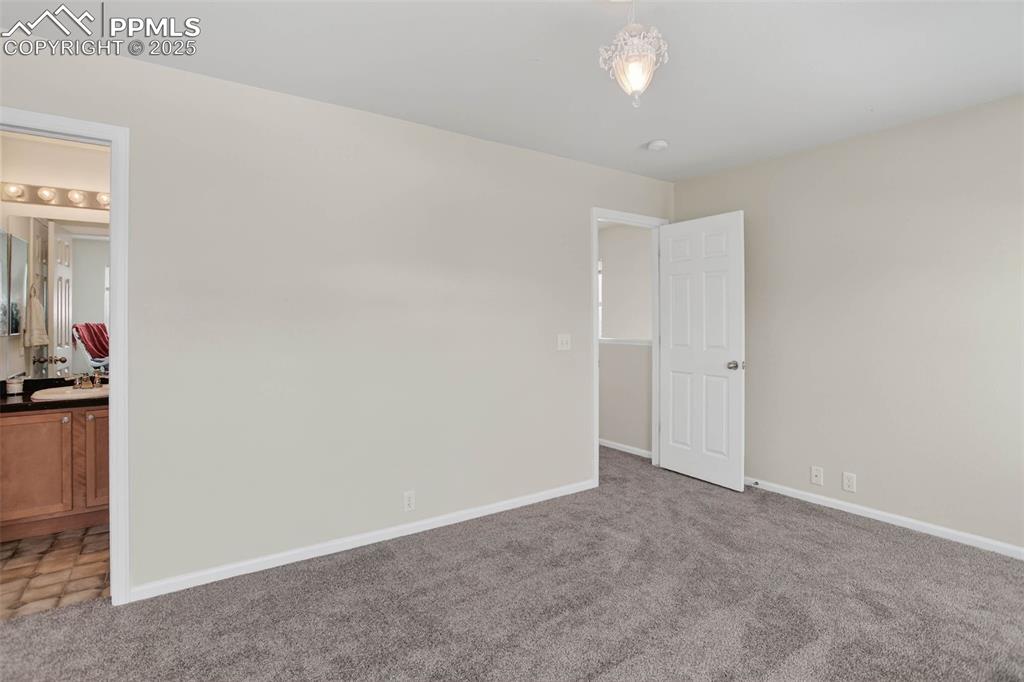 Second of 2 primary bedrooms!