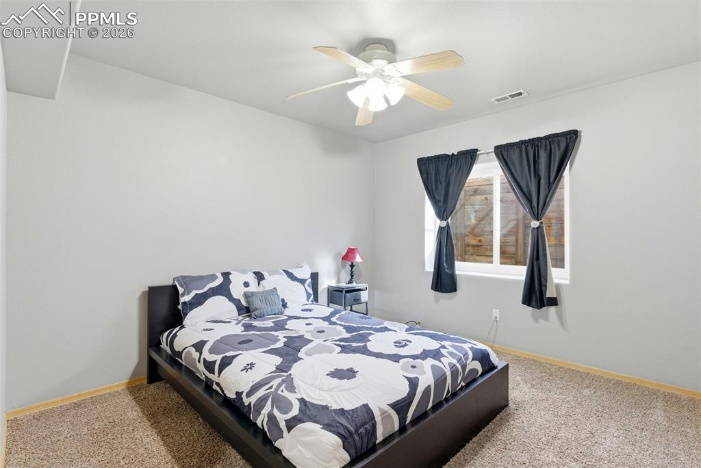 3 bedrooms in the basement all with ceiling fans