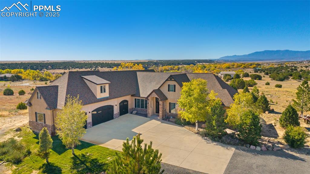 5672 St Charles River Drive