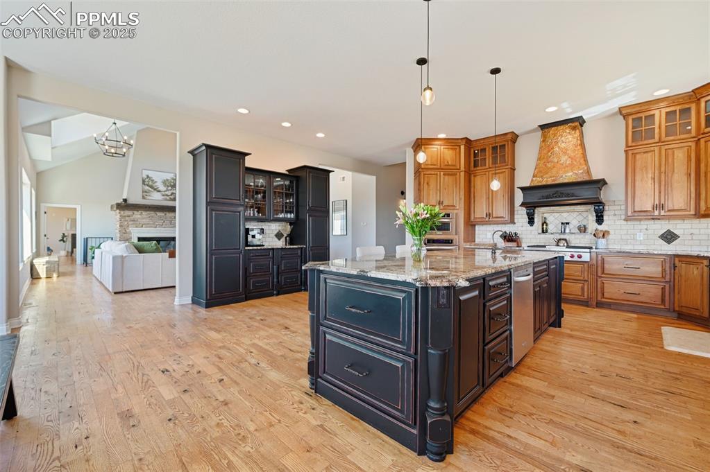 More gorgeous detail of the kitchen.