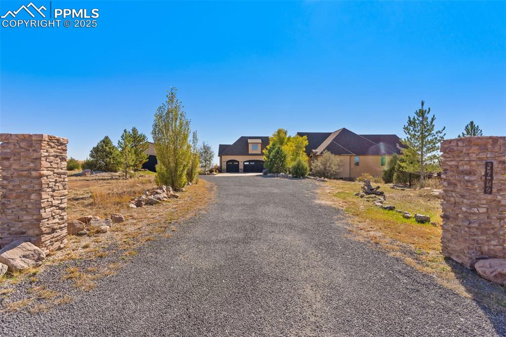 5672 St Charles River Drive photo 2