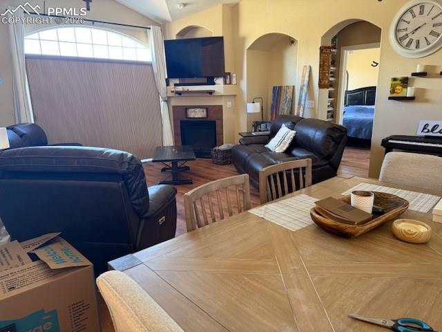 2768 Thrush Grove photo 3