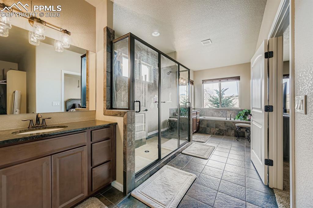 spa like primary bath