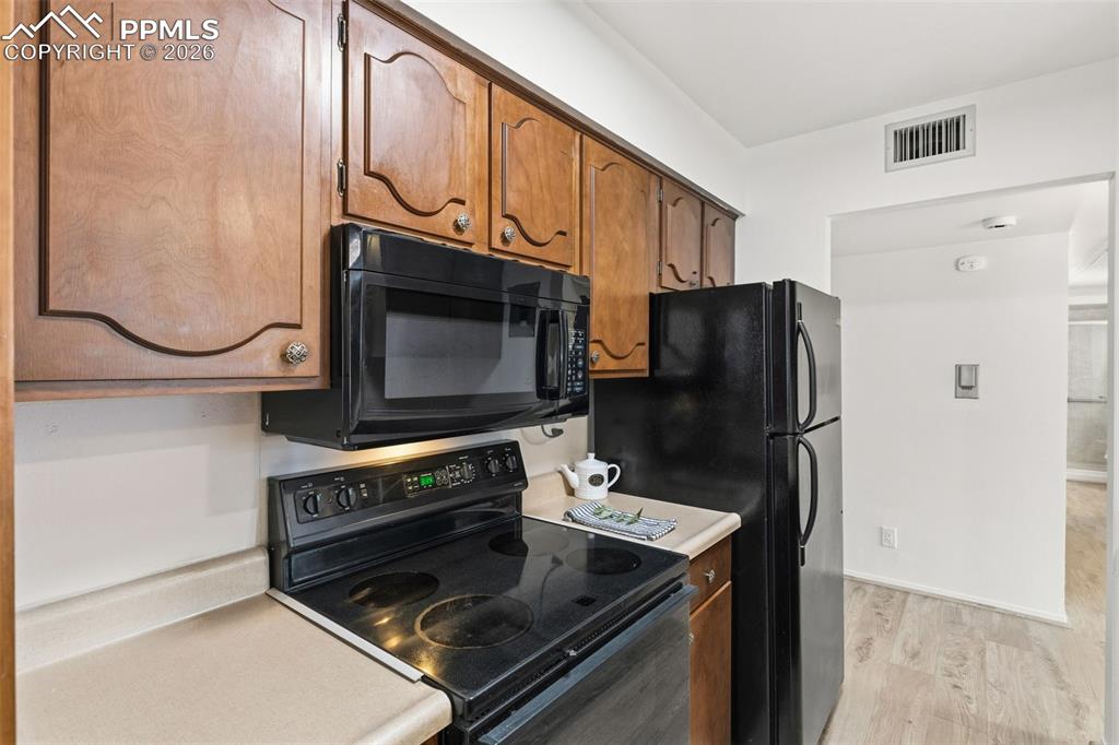 2902 Airport Road #136