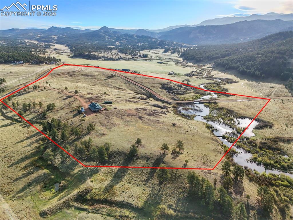 Property Lines are Approximate and not a survey