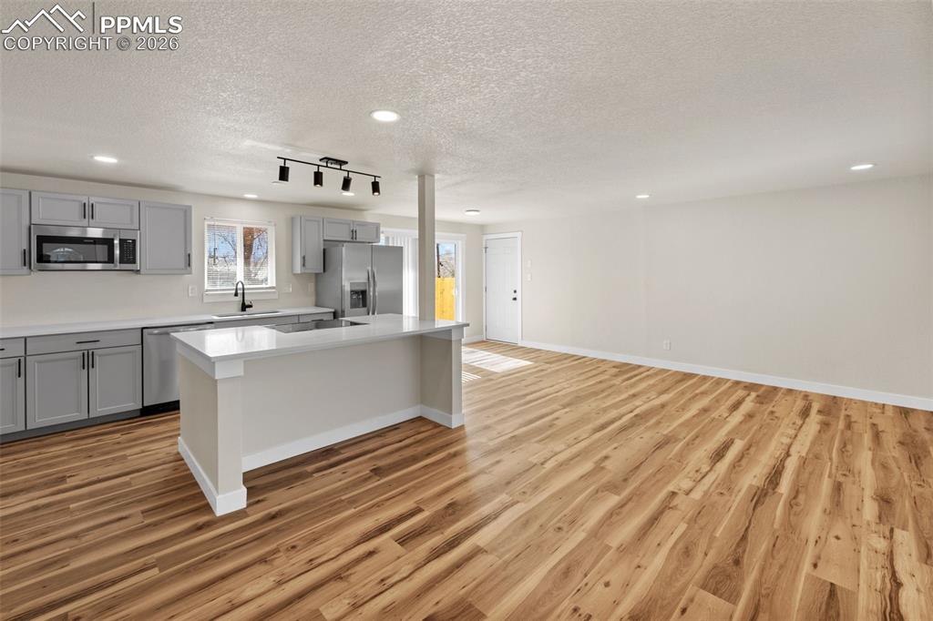 2905 Garden Hill Drive photo 2