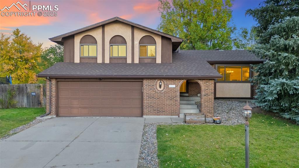 2095 Seven Arrow Drive photo 3