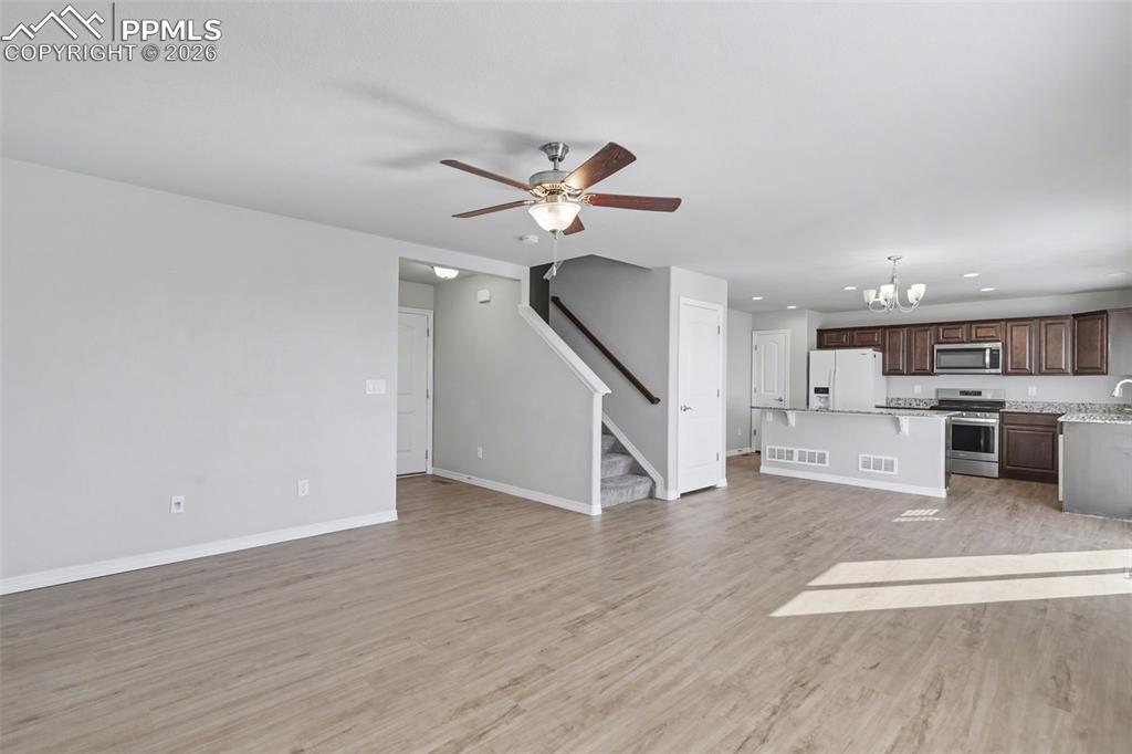 6983 Winnicut Drive photo 2