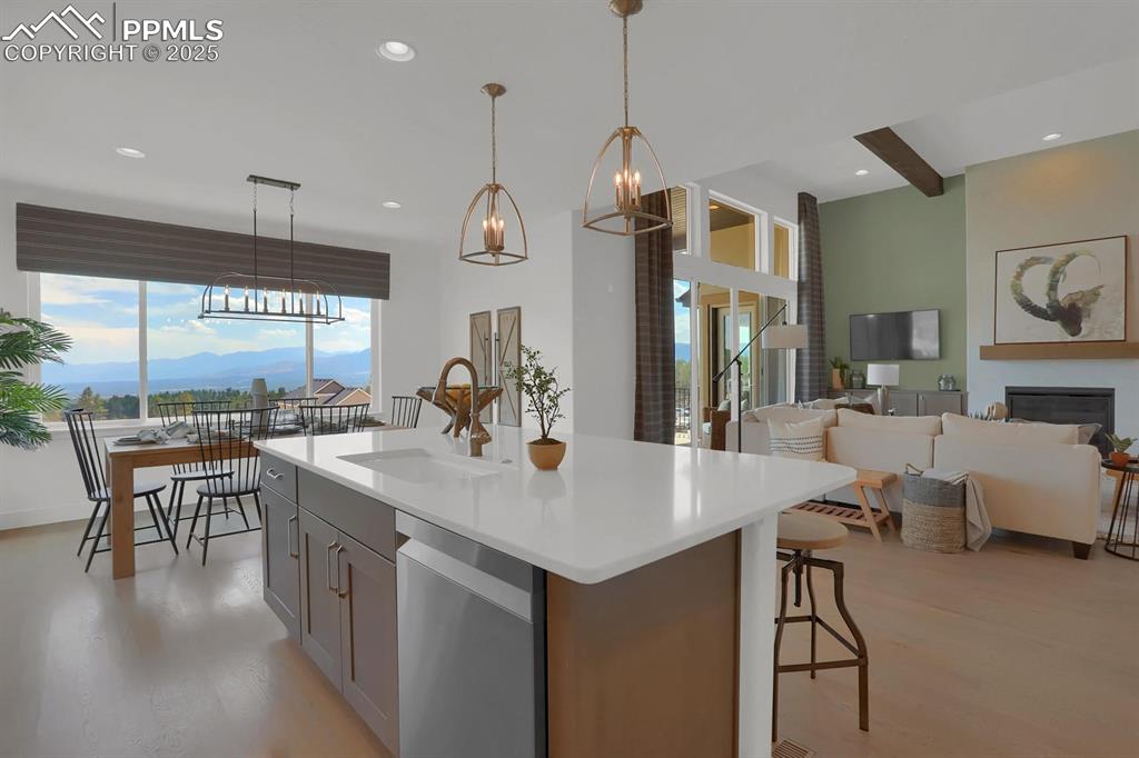 Same floorplan, different house to provide visual