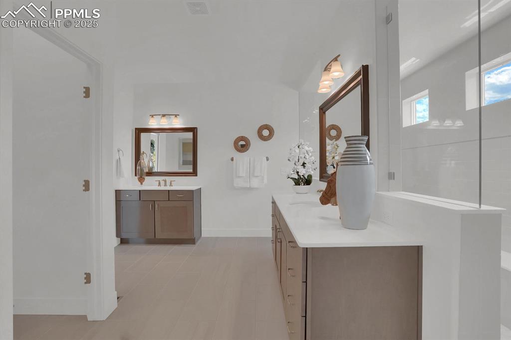 Same floorplan, different house to provide visual