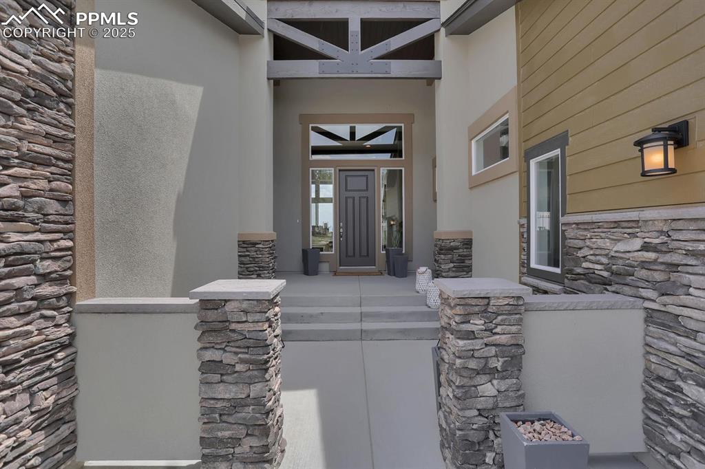 15325 Rubble Drive photo 3