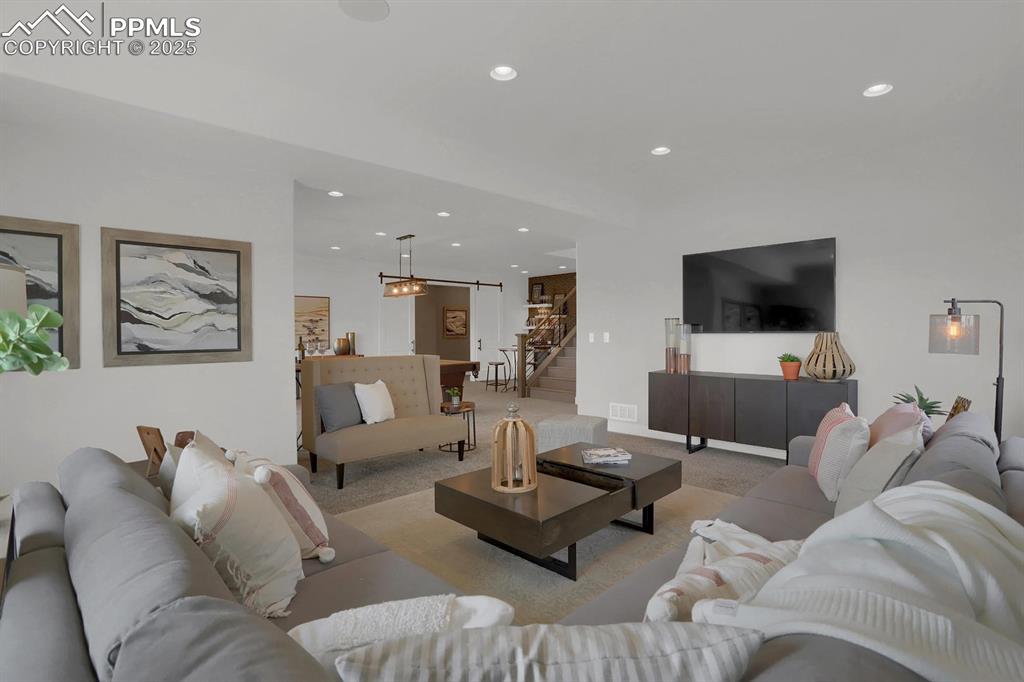 Same floorplan, different house to provide visual