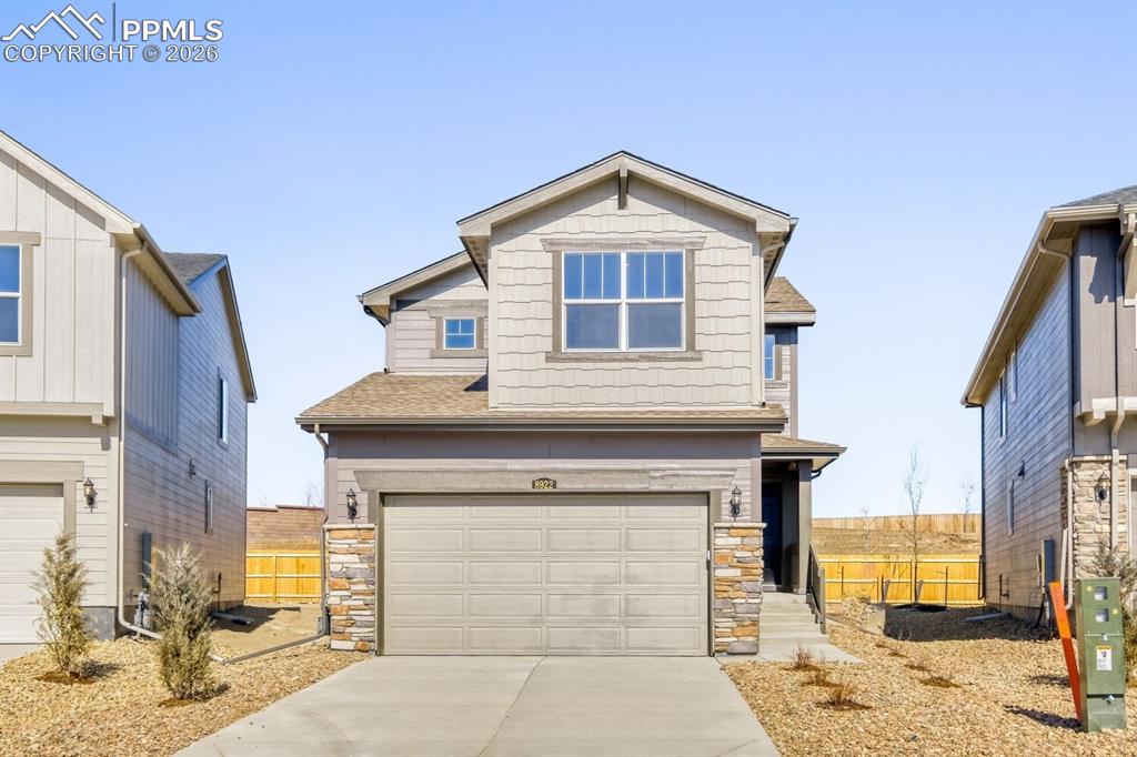 8922 Blue Feather Loop