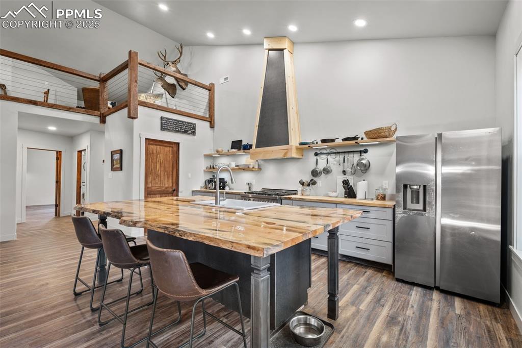 2270 Pikes Peak Drive