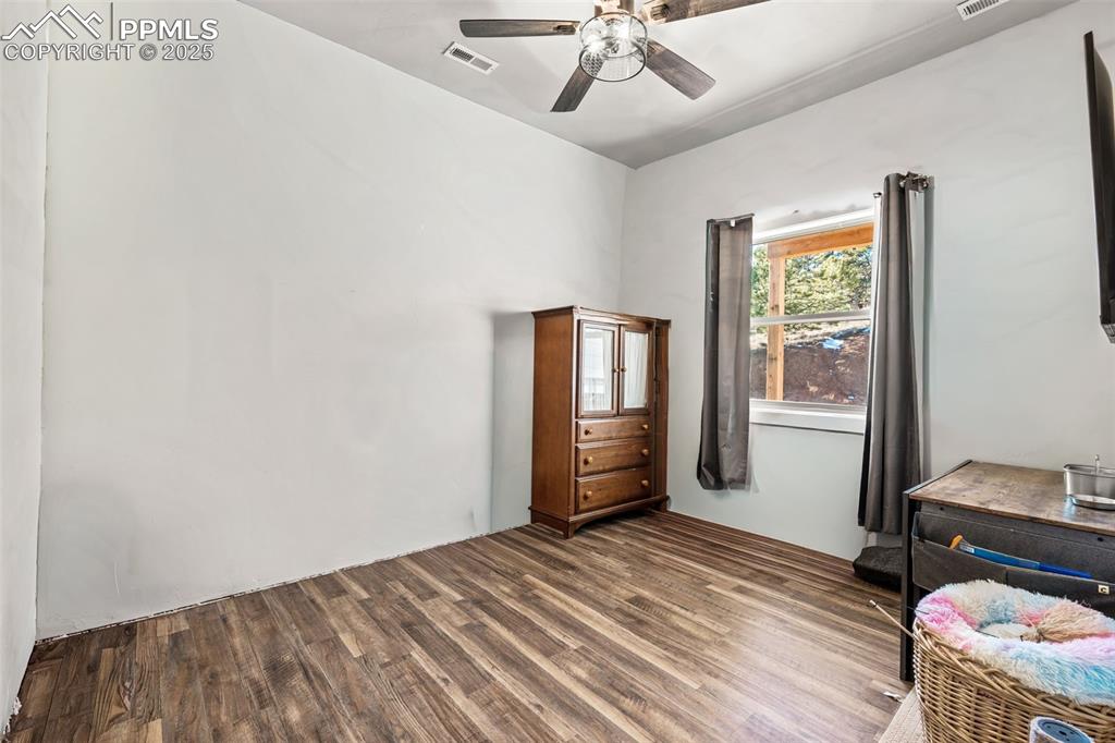 2270 Pikes Peak Drive