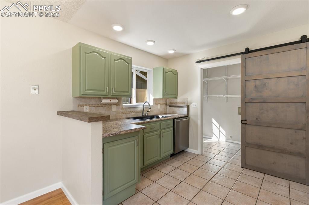 Barn Door to close off Laundry Room