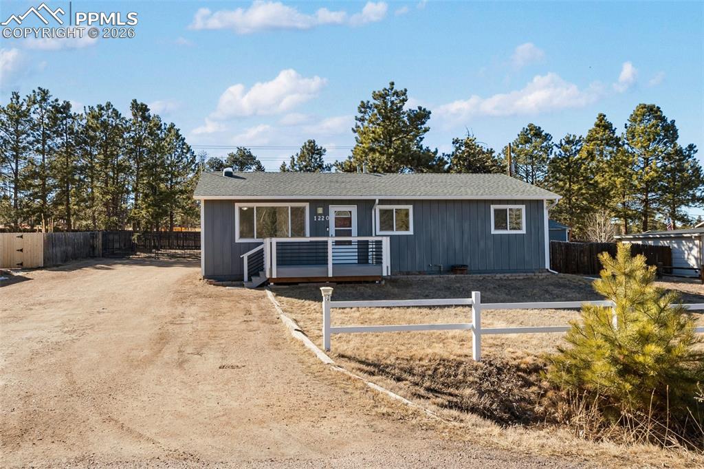 1220 Sundance Street photo 3