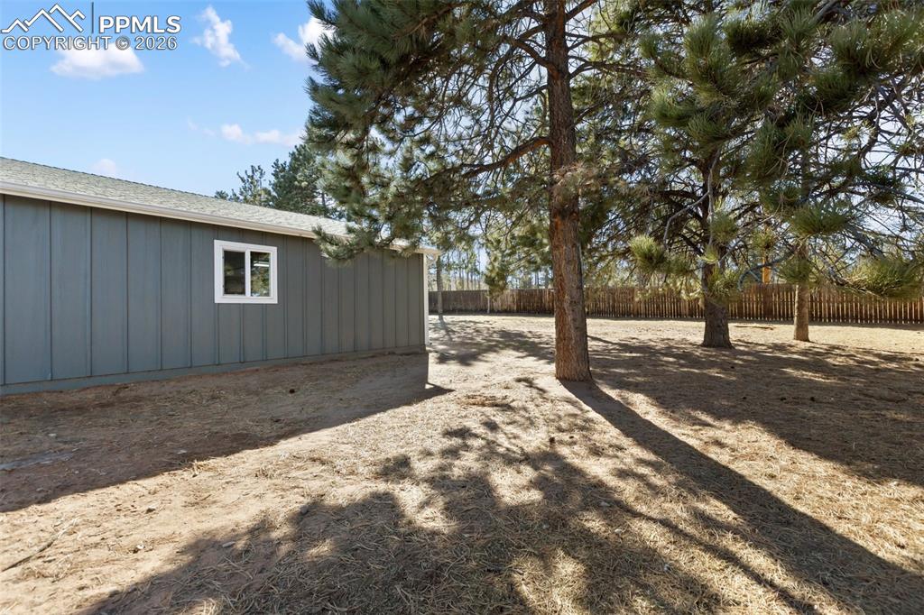 Fully Fenced Backyard & Fire Mitigated