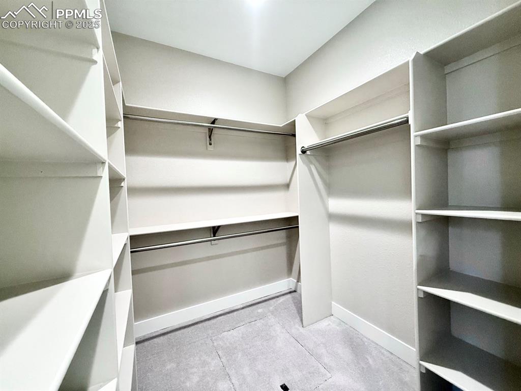 Primary Suite’s Walk-in Closet is ready!